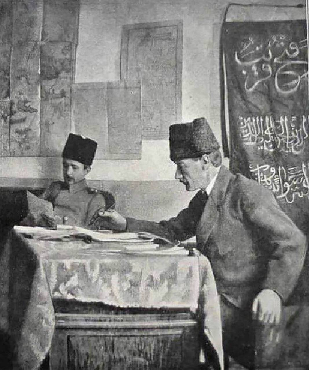 Atatürk'ün arşivlerde saklı kalan nadir fotoğrafları satışta 9